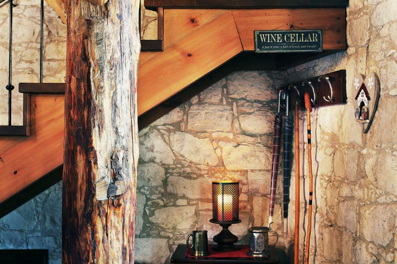 Kantara House - A Rural Retreat Of Comfort & Class! Arsos エクステリア 写真